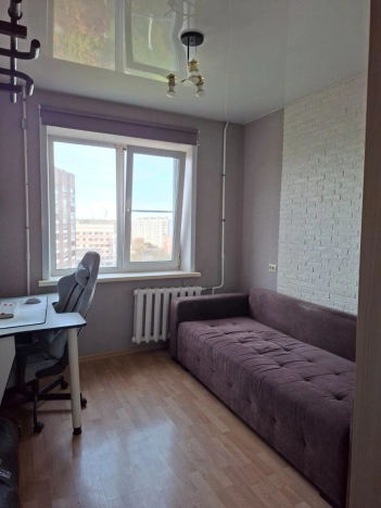 Купить трехкомнатную квартиру в районе Калининский в Новосибирске. Вариант № 6666165, 3, площадь -  квм, цена 6300000 рублей