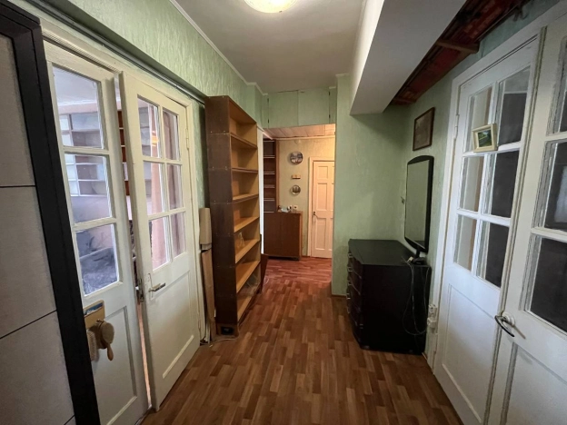 Купить квартиру в районе Ленинский в Орске. Вариант № 924134, 18, площадь -  квм, цена 6500000.0000 рублей