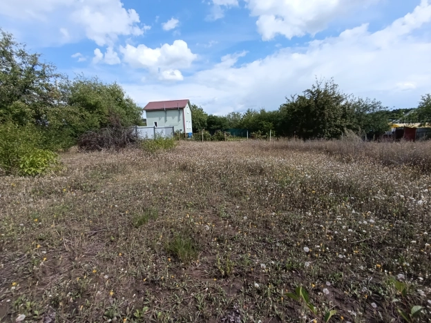Купить земельный участок на улице Пятилетки в Белгородской области. Вариант № 2851857, 1, площадь -  квм, цена 600000 рублей