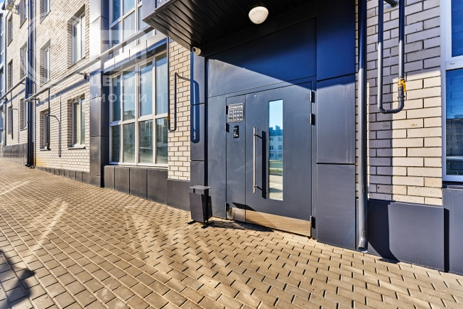 Купить однокомнатную квартиру в Семилуках. Вариант № 30247, 19, площадь -  квм, цена 2550000 рублей