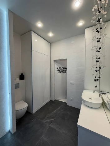 Снять квартиру в районе Ленинградский в Калининграде. Вариант № 9045738, 22, площадь -  квм, цена 75000 рублей