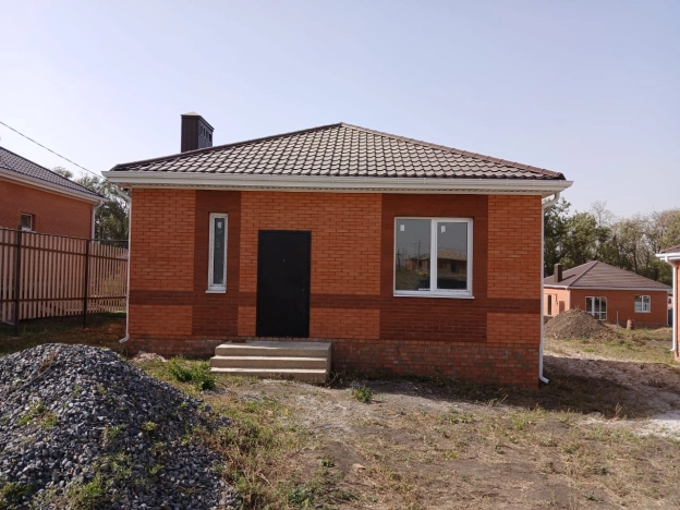 Купить дом в Новочеркасске. Вариант № 2676722, 0, площадь -  квм, цена 6000000 рублей