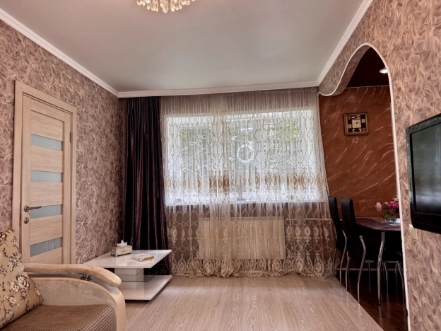 Купить двухкомнатную квартиру на улице Гурьянова в Калуге. Вариант № 1917567, 10, площадь -  квм, цена 3250000 рублей