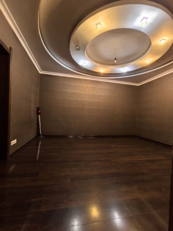 Купить трехкомнатную квартиру на вторичке в Микрорайоне Чернево-2, Красногорск в Красногорске. Вариант № 10531064, 8, площадь - квм, цена 12500000 рублей