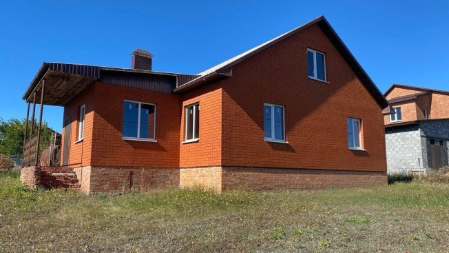 Купить дом на улице Везельская в Белгороде. Вариант № 5922371, 1, площадь -  квм, цена 3900000 рублей