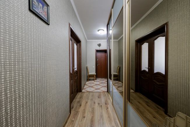 Купить двухкомнатную квартиру в районе Центральный в Калининграде. Вариант № 2901000, 19, площадь -  квм, цена 8000000 рублей