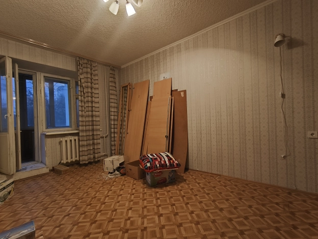 Купить квартиру в Белгороде. Вариант № 8658908, 6, площадь -  квм, цена 9000000 рублей