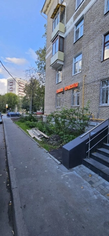 Снять коммерческую недвижимость в Москве. Вариант № 3432521, 1, площадь - квм, цена 698100 рублей