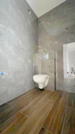 Купить двухкомнатную квартиру в Краснодаре. Вариант № 8954804, 12, площадь -  квм, цена 6700000 рублей