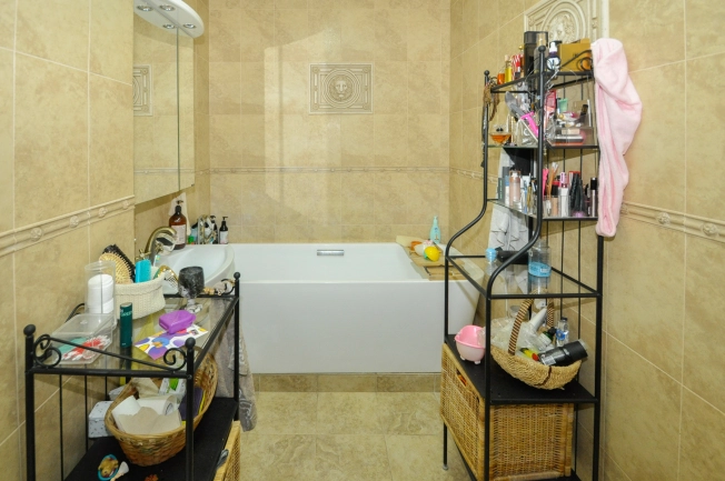 Купить трехкомнатную квартиру в Новосибирске. Вариант № 9637413, 18, площадь -  квм, цена 11500000 рублей