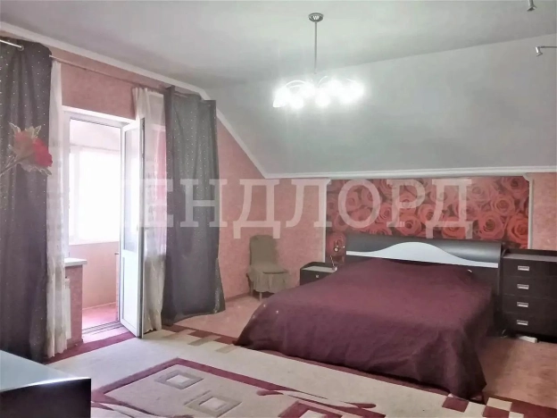 Купить дом в районе Пролетарский в Ростове-на-Дону. Вариант № 35254, 16, площадь -  квм, цена 18500000 рублей