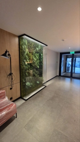 Купить трехкомнатную квартиру в Новосибирске. Вариант № 9921382, 24, площадь -  квм, цена 14800000 рублей