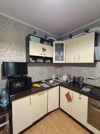 Купить однокомнатную квартиру у метро Митино в Москве. Вариант № 10834758, 15, площадь -  квм, цена 7985000 рублей