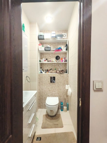 Купить двухкомнатную квартиру в Иркутске. Вариант № 9505242, 23, площадь -  квм, цена 15500000 рублей