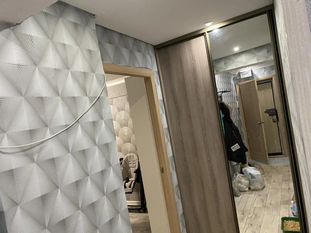 Купить квартиру на улице проезд Домостроителей в Тобольске. Вариант № 10861040, 8, площадь - квм, цена 3500000 рублей