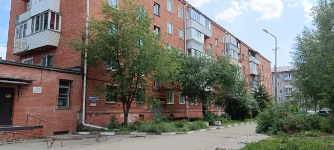 Купить трехкомнатную квартиру на улице 27-я Северная в Омске. Вариант № 53835, 16, площадь -  квм, цена 4500000 рублей