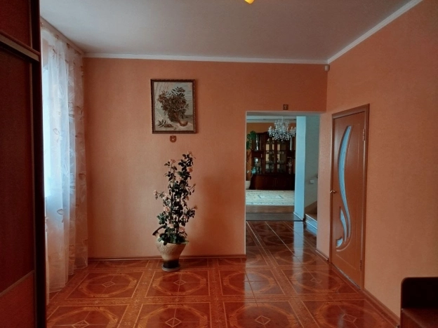 Купить дом в Омске. Вариант № 18280, 1, площадь -  квм, цена 23500000 рублей