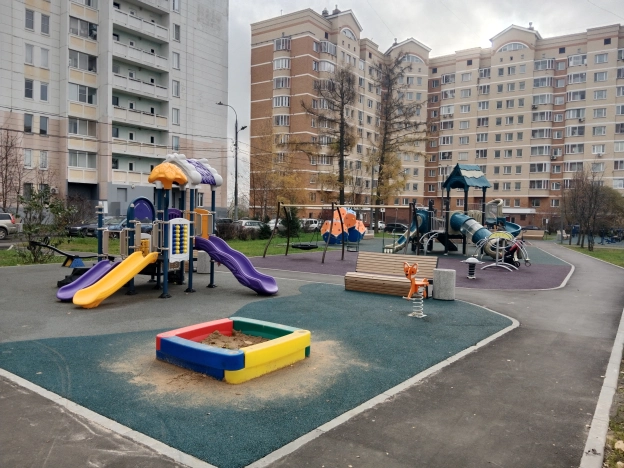 Купить квартиру в Москве. Вариант № 8472459, 4, площадь -  квм, цена 12998000 рублей