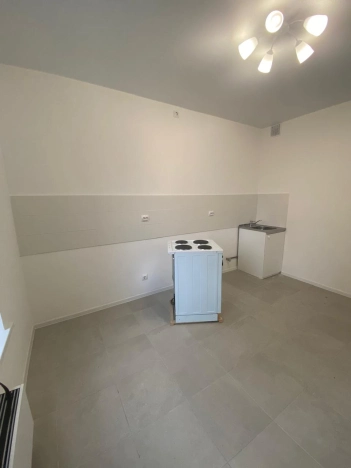 Купить квартиру в Москве. Вариант № 8751217, 5, площадь -  квм, цена 35660000 рублей