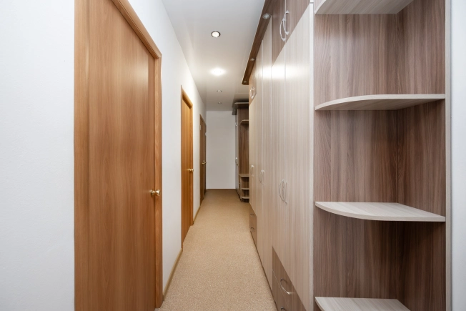 Купить двухкомнатную квартиру в Амурской области. Вариант № 6824597, 19, площадь -  квм, цена 6300000 рублей