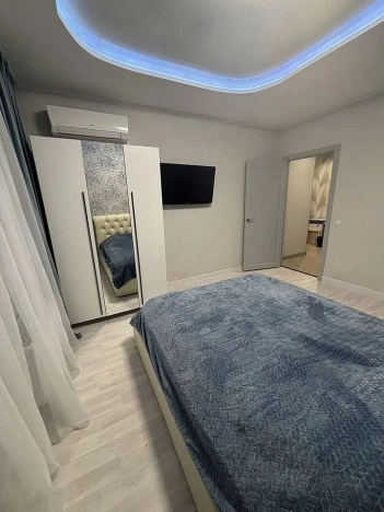 Купить однокомнатную квартиру на улице бульвар Маршала Рокоссовского в Москве. Вариант № 10609363, 4, площадь - квм, цена 8400000 рублей