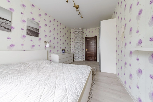 Купить двухкомнатную квартиру у метро Озерки в Санкт-Петербурге. Вариант № 52933, 0, площадь -  квм, цена 18350000 рублей