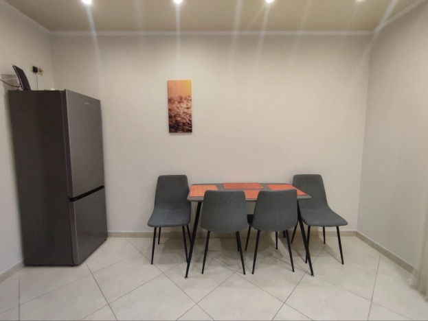 Снять квартиру в Калининграде. Вариант № 9819783, 2, площадь -  квм, цена 45000 рублей