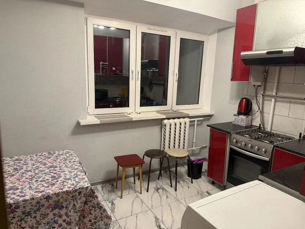 Купить квартиру в Москве. Вариант № 8177023, 3, площадь -  квм, цена 24000000 рублей