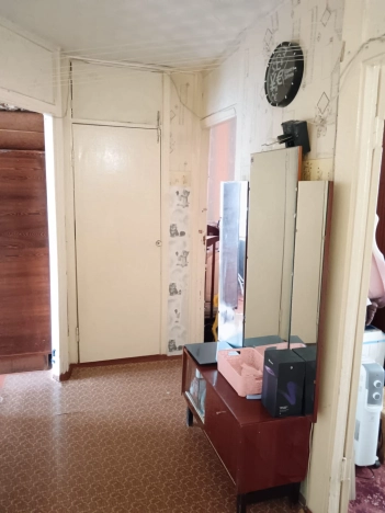 Купить трехкомнатную квартиру в районе Ленинский в Новосибирске. Вариант № 37780, 15, площадь -  квм, цена 4600000 рублей