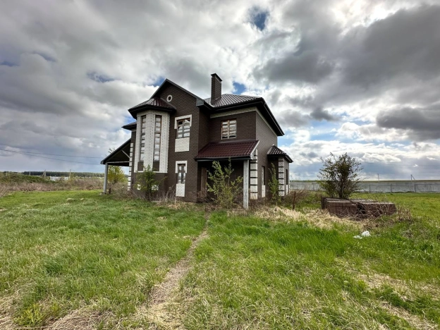 Купить дом в Ярославской области. Вариант № 4566, 23, площадь -  квм, цена 7200000 рублей