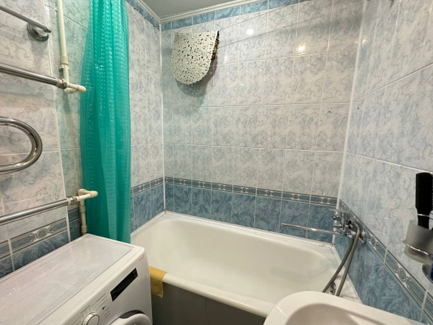 Купить трехкомнатную квартиру в Республике Татарстан (татарстан). Вариант № 27982, 15, площадь -  квм, цена 5800000 рублей