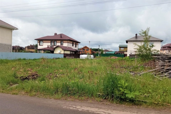 Купить земельный участок на улице Заозёрный проезд в Калининграде. Вариант № 6679084, 3, площадь -  квм, цена 1700000 рублей