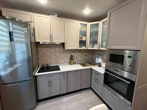 Купить квартиру в Москве. Вариант № 8273377, 1, площадь -  квм, цена 12100000 рублей