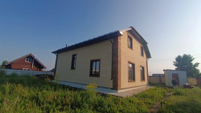 Купить дом на улице Революции в Искитиме. Вариант № 50689, 1, площадь -  квм, цена 13000000 рублей