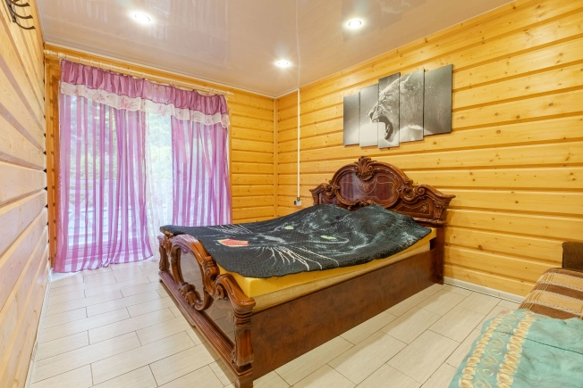 Купить дом в Санкт-Петербурге. Вариант № 9538, 39, площадь -  квм, цена 29990000 рублей