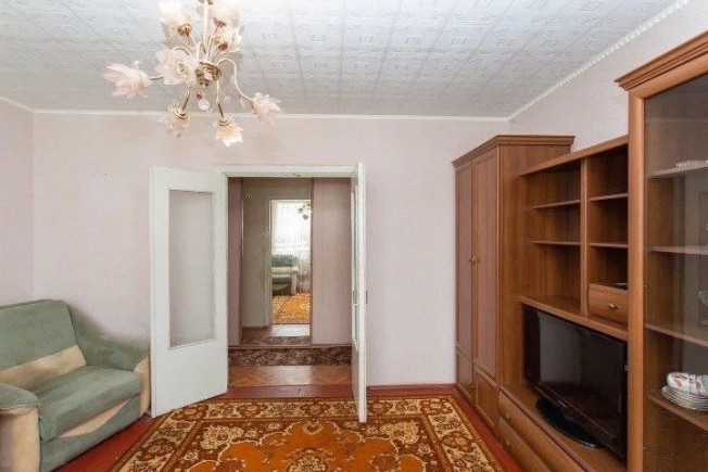 Купить квартиру в Тобольске. Вариант № 10152216, 9, площадь -  квм, цена 4400000 рублей