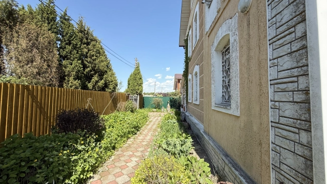 Купить дом в Москве. Вариант № 6144568, 29, площадь -  квм, цена 7500000 рублей