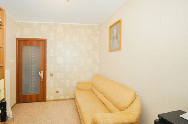 Купить четырехкомнатную квартиру в Новосибирской области. Вариант № 8922229, 21, площадь -  квм, цена 15500000 рублей