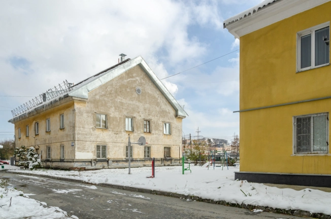 Купить трехкомнатную квартиру в Новосибирске. Вариант № 6883683, 31, площадь -  квм, цена 4700000 рублей