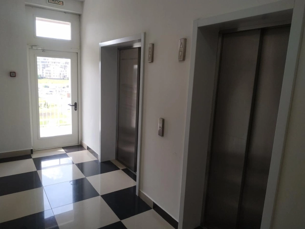 Купить двухкомнатную квартиру в районе Молжаниновский в Химках. Вариант № 8636, 4, площадь -  квм, цена 18200000 рублей