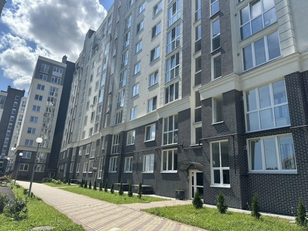 . Вариант № 1198900, 9, площадь - 32.5 квм, цена 6450000 рублей