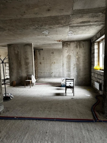 Купить трехкомнатную квартиру у метро Коммунарка в Москве. Вариант № 9807286, 4, площадь -  квм, цена 10000000 рублей