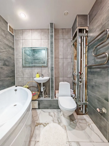 Купить квартиру в районе Железнодорожный в Новосибирске. Вариант № 5325580, 11, площадь -  квм, цена 5300000 рублей