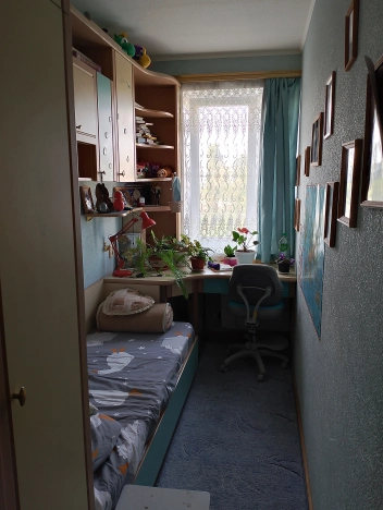 Купить трехкомнатную квартиру на улице Теплоэнергетиков в Воронеже. Вариант № 48021, 4, площадь -  квм, цена 4900000 рублей