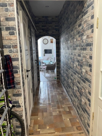 Купить трехкомнатную квартиру на улице Университетский проспект в Волгограде. Вариант № 33794, 19, площадь -  квм, цена 4350000 рублей