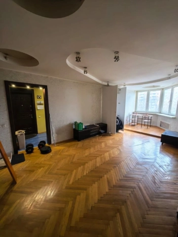 Купить квартиру в Москве. Вариант № 8939612, 7, площадь - квм, цена 30000000 рублей