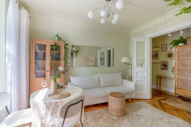 Купить квартиру в Москве. Вариант № 9339115, 21, площадь -  квм, цена 23900000 рублей