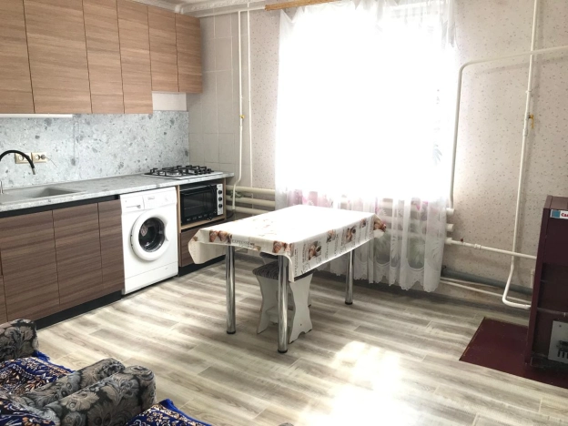 Купить дом в Таганроге. Вариант № 45845, 9, площадь -  квм, цена 1799999 рублей