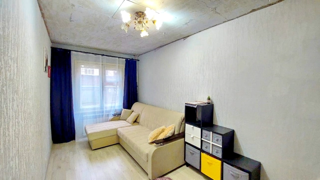 Купить трехкомнатную квартиру в Калуге. Вариант № 24987, 3, площадь -  квм, цена 4400000 рублей