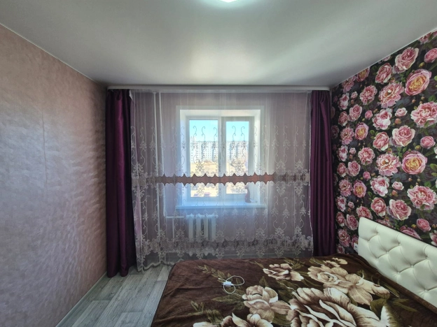 Купить трехкомнатную квартиру в Сыктывкаре. Вариант № 29171, 7, площадь -  квм, цена 5420000 рублей